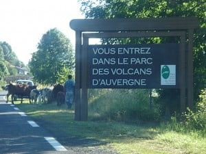 volcans d'auvergne, vulcania et puy de dome proche