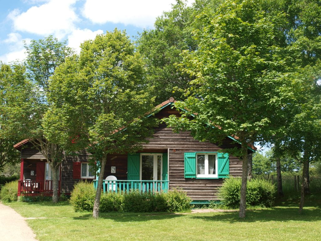 Les chalets du Camping du Viaduc des Fades